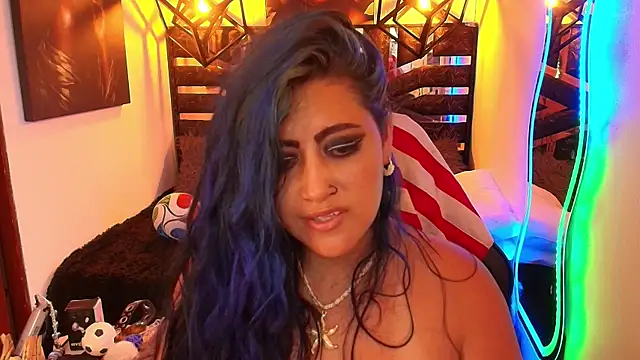 scarleth blue online show from June 26, 2026, 7:14 am