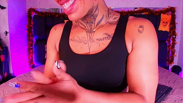 canela oss online show from October 11, 2025, 12:06 pm