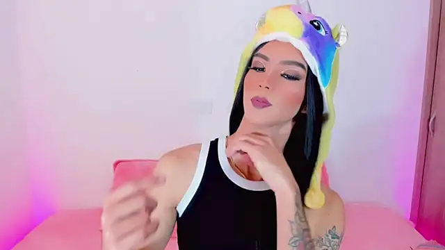 Ashley Reminton online show from March 14, 2025, 3:26 am