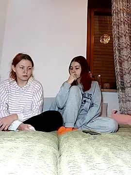 ella grays online show from November 26, 2025, 5:13 pm