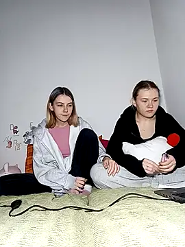 ella grays online show from February 11, 2026, 5:13 pm