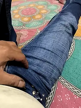 faaseel online show from October 26, 2025, 3:45 pm