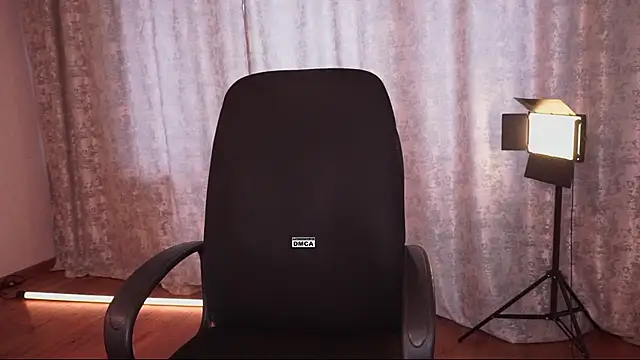 Hoot owl cb online show from April 23, 2026, 6:09 am