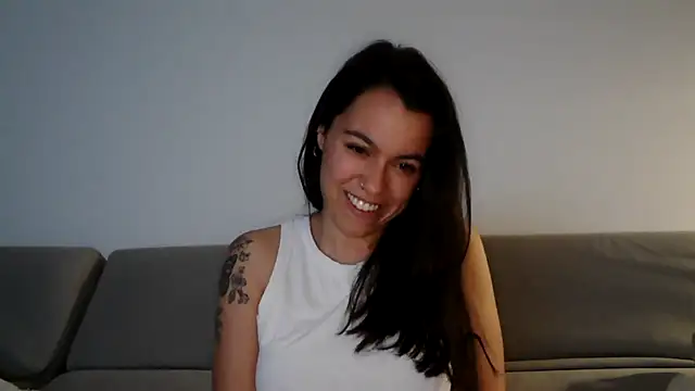 Snapshot of AmaraBella69 chatting on December 22, 2024, 10:25 pm AmaraBella69 online show from December 22, 2024, 10:25 pm