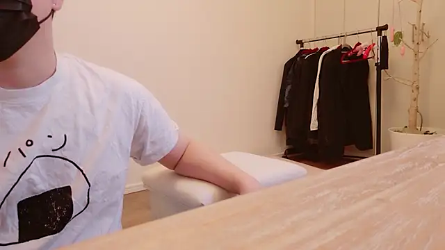 Snapshot of undo-busoku69 chatting on February 2, 2026, 12:48 pm undo-busoku69 online show from February 2, 2026, 12:48 pm