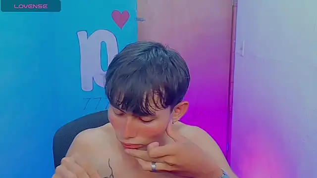 tanjiro cute online show from March 28, 2026, 4:57 am