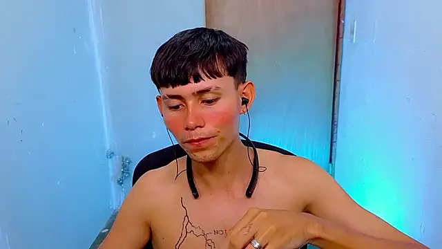 tanjiro cute online show from February 24, 2026, 3:40 am