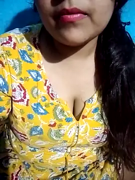 Love-Veronica online show from March 7, 2026, 6:13 pm