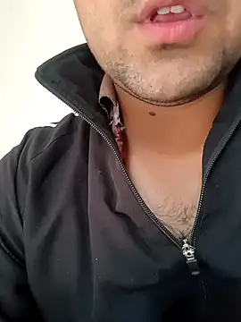 Snapshot of smartboy010101 chatting on November 18, 2025, 4:16 am smartboy010101 online show from November 18, 2025, 4:16 am