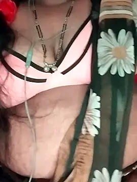 Snapshot of Sexy_Radhikaa chatting on June 24, 2026, 3:05 am Sexy Radhikaa online show from June 24, 2026, 3:05 am