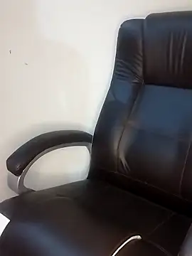 Sexy Radhikaa online show from November 28, 2025, 1:28 am