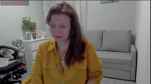 Debra Phoenix online show from July 16, 2026, 11:35 pm