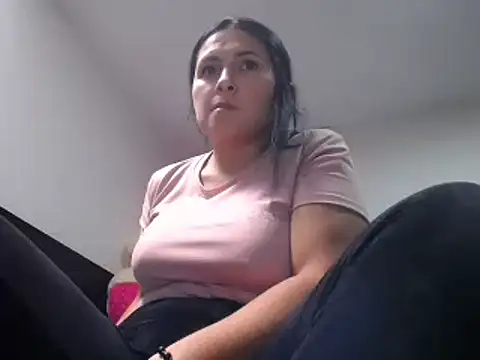 princehermosa44 online show from February 7, 2025, 6:34 pm