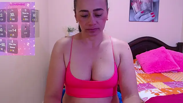 sara florez1 online show from October 14, 2025, 11:11 am