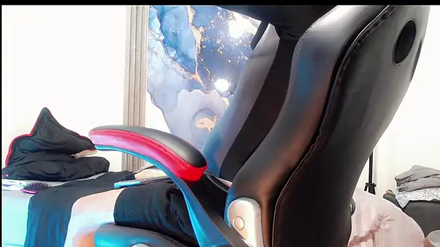 Alessa mullen online show from October 18, 2025, 4:14 am