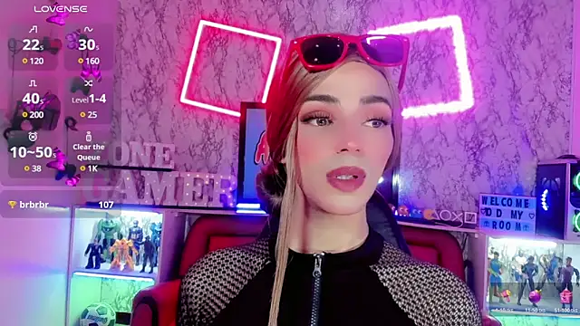 Snapshot of Alessa_mullen chatting on March 7, 2025, 3:19 am Alessa mullen online show from March 7, 2025, 3:19 am