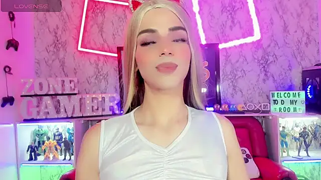 Snapshot of Alessa_mullen chatting on March 8, 2025, 9:50 am Alessa mullen online show from March 8, 2025, 9:50 am