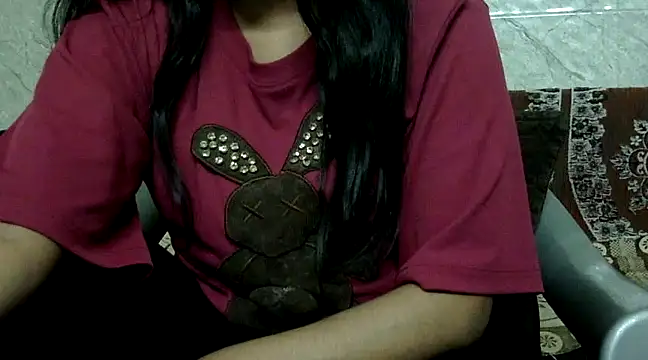 Hawt Shreya online show from January 27, 2025, 8:39 pm