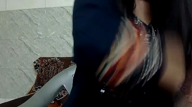 Hawt Shreya online show from March 20, 2025, 8:29 pm