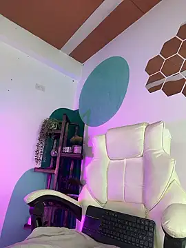 LollaByer online show from January 10, 2026, 9:10 pm