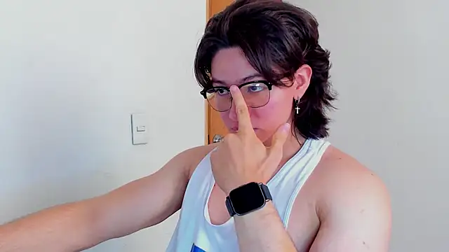 AngelBennet  online show from November 16, 2025, 6:12 pm