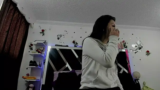 thedream girls online show from October 30, 2025, 12:14 pm