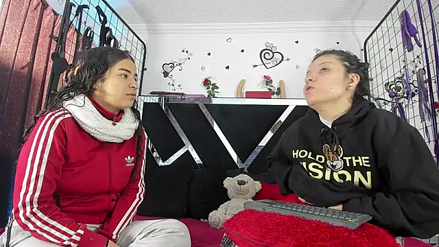 thedream girls online show from November 27, 2025, 12:16 pm