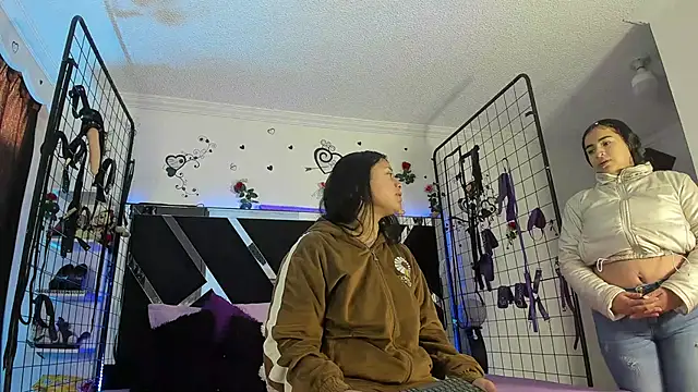 thedream girls online show from November 13, 2025, 12:09 pm