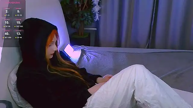 Kleo Godde online show from February 20, 2025, 11:21 pm