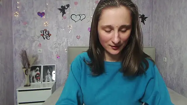 MichelLeee online show from March 3, 2025, 3:22 pm