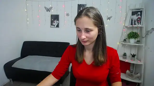 MichelLeee online show from September 29, 2025, 11:16 am