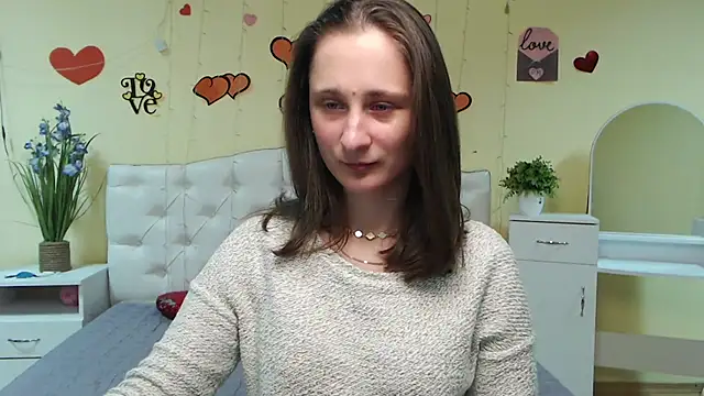 MichelLeee online show from February 25, 2025, 12:05 pm