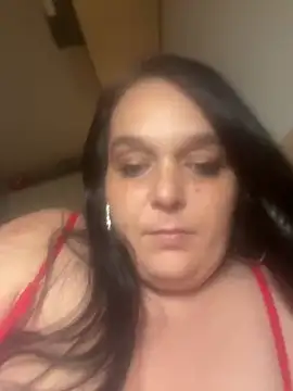 Snapshot of butterflyass900 chatting on December 12, 2024, 2:26 am butterflyass900 online show from December 12, 2024, 2:26 am