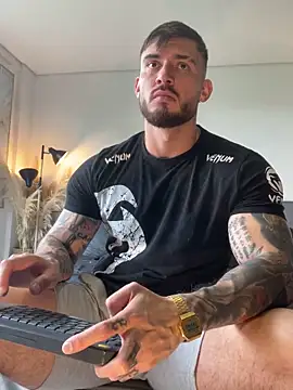 Snapshot of DimitriSullivan_ chatting on February 24, 2026, 1:23 pm DimitriSullivan online show from February 24, 2026, 1:23 pm