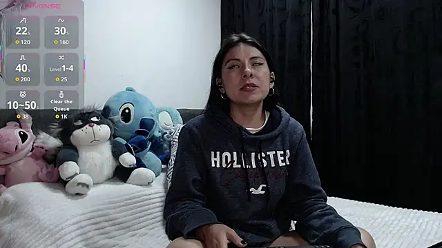 Ella Rousse online show from November 21, 2025, 9:03 pm