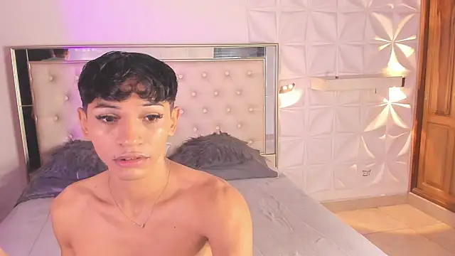 im sebaslopez online show from June 18, 2026, 11:48 am