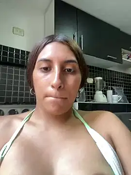 Snapshot of bigasssweet_2 chatting on February 7, 2025, 7:59 pm bigasssweet 2 online show from February 7, 2025, 7:59 pm