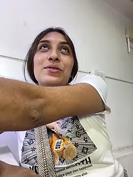 Snapshot of bigasssweet_2 chatting on March 14, 2025, 9:00 pm bigasssweet 2 online show from March 14, 2025, 9:00 pm