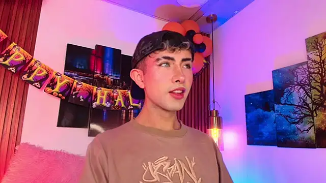 Noah Xitruxx online show from October 16, 2025, 3:15 am