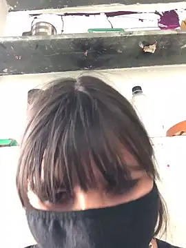 Snapshot of manuu79 chatting on March 4, 2025, 11:51 am manuu79 online show from March 4, 2025, 11:51 am