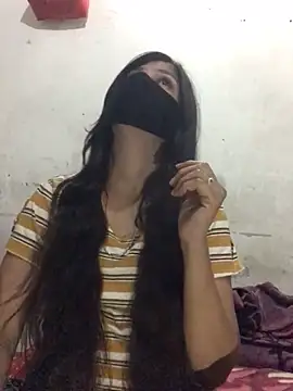 Snapshot of manuu79 chatting on February 25, 2025, 4:14 pm manuu79 online show from February 25, 2025, 4:14 pm