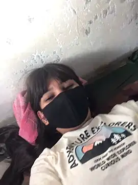 Snapshot of manuu79 chatting on March 3, 2025, 11:00 am manuu79 online show from March 3, 2025, 11:00 am