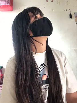 Snapshot of manuu79 chatting on March 6, 2025, 10:52 am manuu79 online show from March 6, 2025, 10:52 am