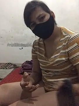 Snapshot of manuu79 chatting on March 1, 2025, 5:27 pm manuu79 online show from March 1, 2025, 5:27 pm