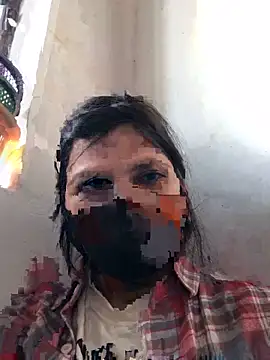 Snapshot of manuu79 chatting on February 22, 2025, 11:46 am manuu79 online show from February 22, 2025, 11:46 am