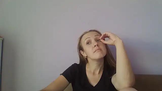 Milaniya261 online show from July 22, 2026, 5:48 pm