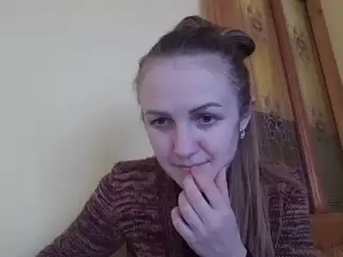 Snapshot of Milaniya261 chatting on February 26, 2025, 8:50 am Milaniya261 online show from February 26, 2025, 8:50 am