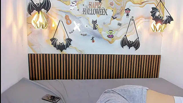 MelissaGilll online show from October 29, 2025, 7:35 pm