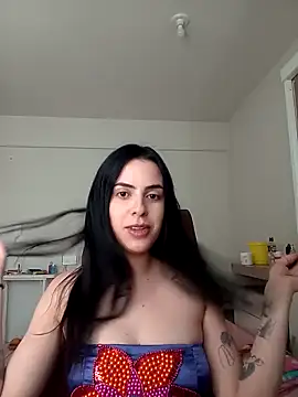 Morguisssz online show from September 24, 2025, 1:39 pm