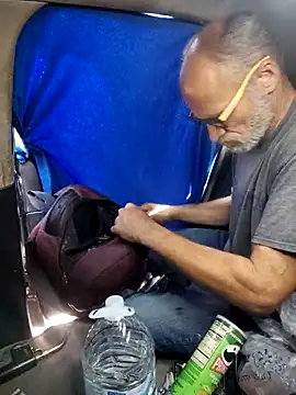 DatingProfile USA 43 str8 online show from February 14, 2025, 7:33 pm